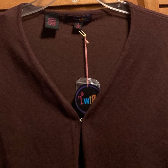 Twiga Brown V-Neck Cardigan with Ties on the Sleeves - Picture 2 of 14